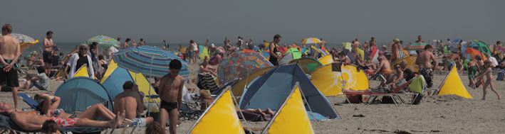 drukte op het strand fotograaf Jan Spoelstra drukte op het strand fotograaf Jan Spoelstra