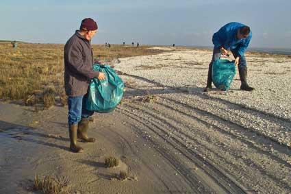 Voor fotografie op ameland: www.janspoelstra.nl