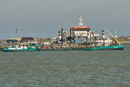 Voor fotografie op ameland: www.janspoelstra.nl