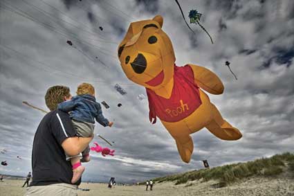 Voor fotografie en persberichten vanaf ameland: www.janspoelstra.nl